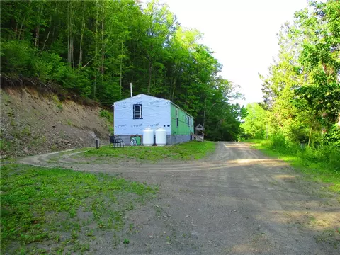 6967 State Highway 7, Maryland, NY 12116