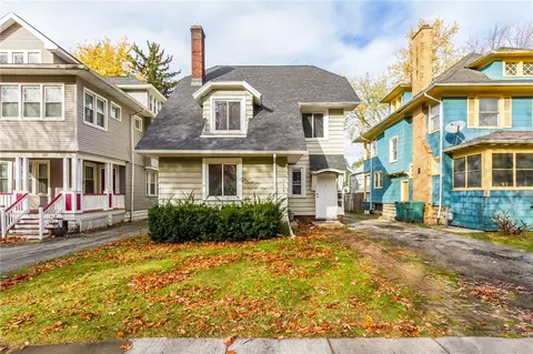 316 Lake View Park, Rochester, NY 14613