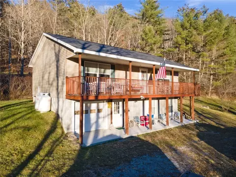 187 Patria Rd, Fulton, NY 12071