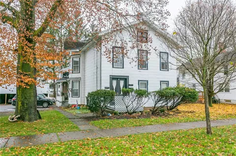 146 W Main St, Palmyra, NY 14522