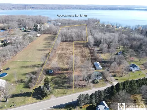 4232 W Lake Rd, Chautauqua, NY 14757