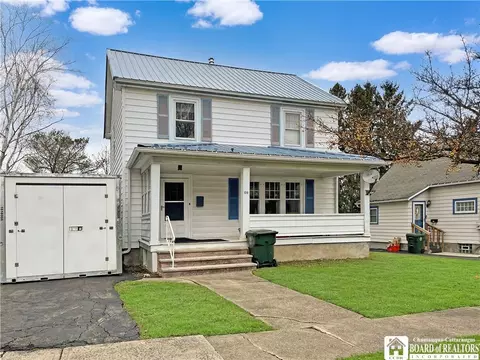 108 Hazeltine Ave, Jamestown, NY 14701