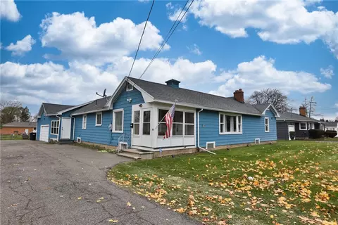 4013 Dewey Ave, Greece, NY 14616