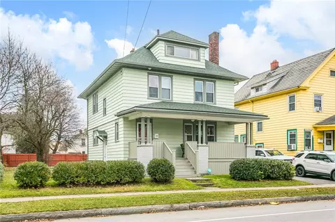 553 Emerson St, Rochester, NY 14613