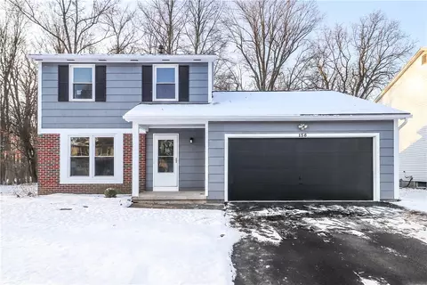 156 Brightwoods Ln, Rochester, NY 14623