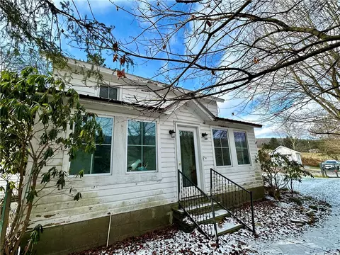 575 Delaware Ave, Andes, NY 13731