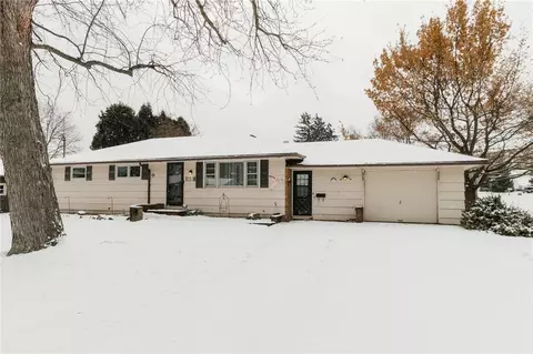 353 Cole Ave, Gates, NY 14606