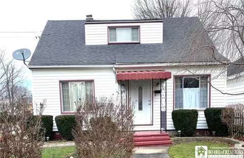 248 King St, Dunkirk, NY 14048