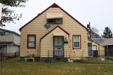34 Lynchester St, Rochester, NY 14615