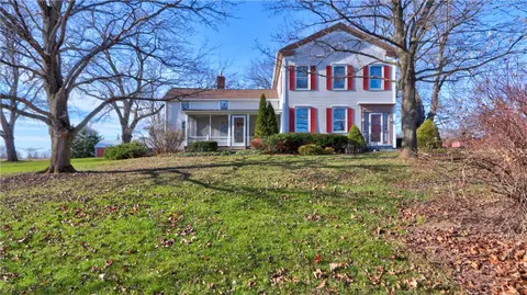 1857 Gardner Rd, Newark, NY 14513