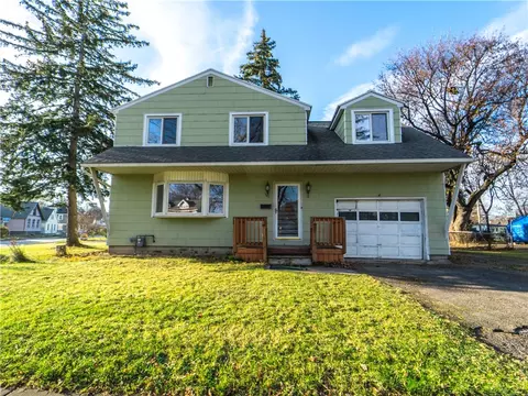 69 Bock St, Rochester, NY 14609