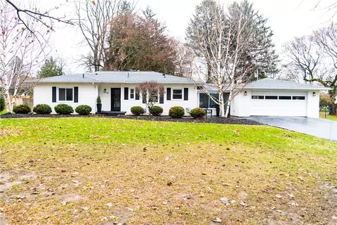 98 Washington Rd, Pittsford, NY 14534