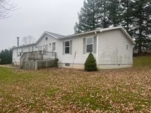 1478 Flat St, Benton, NY 14527