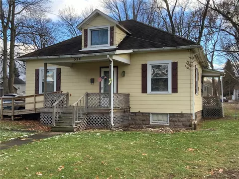 324 E State St, Albion, NY 14411