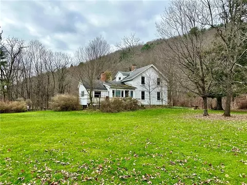 746 Upper East Brook Rd, Walton, NY 13856