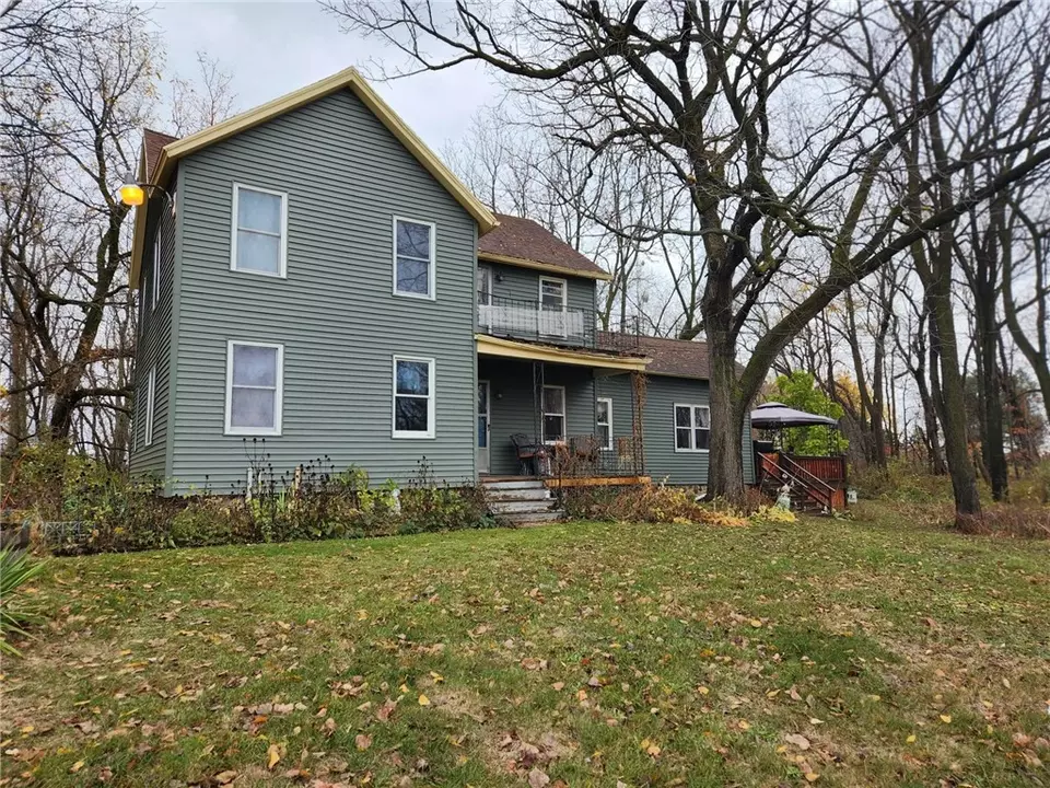 5631 Oatka Rd, Warsaw, NY 14569 19 Photos Movoto