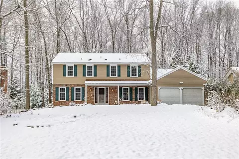 33 S Ridge Trl, Perinton, NY 14450