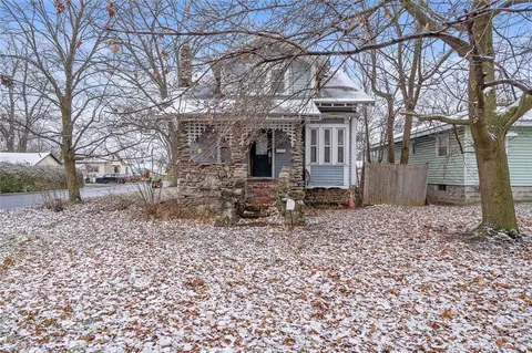116 Edgemere Rd, Salina, NY 13208