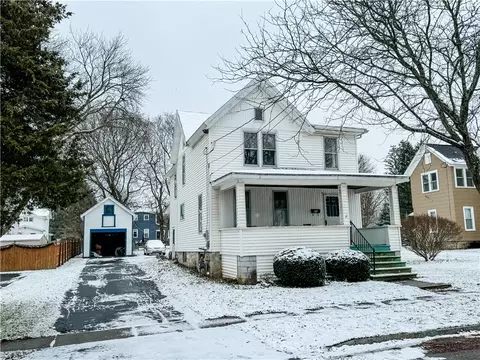 20 Ross St, Auburn, NY 13021