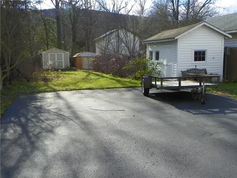 210 E Steuben St, Bath, NY 14810 photo 2