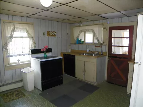 210 E Steuben St, Bath, NY 14810 photo 11