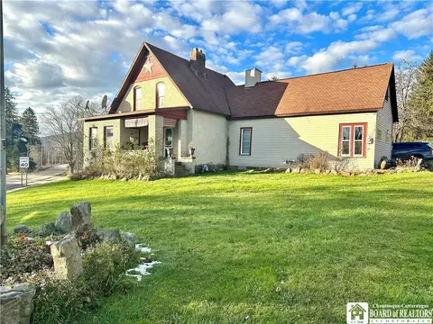 3749 Nys Route 417, Salamanca, NY 14779