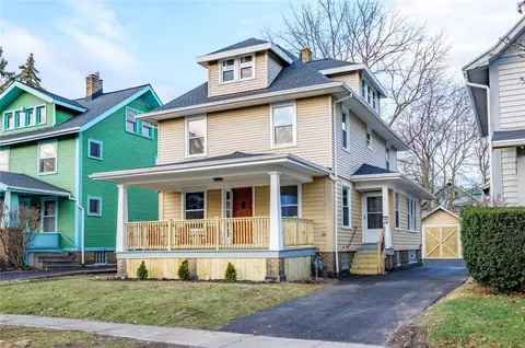 92 Macbeth St, Rochester, NY 14609
