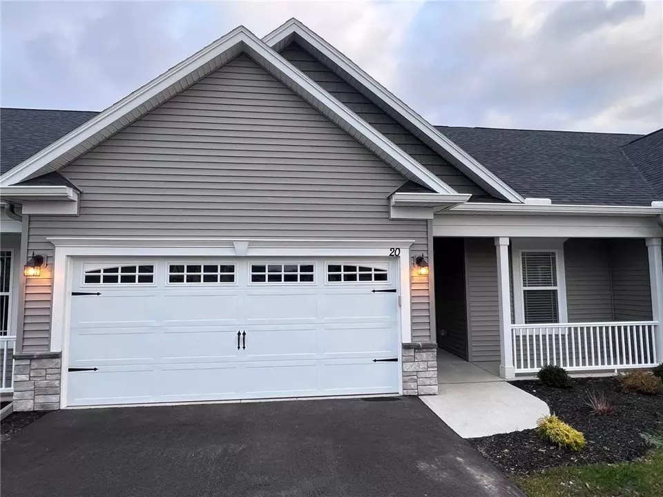 20 Timber Creek Trl, Gates, NY 14606 18 Photos Movoto