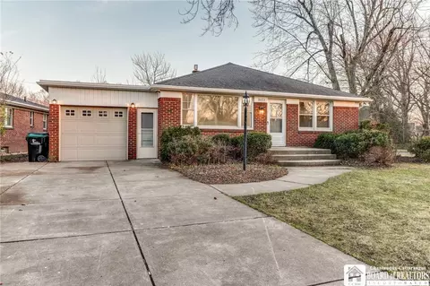 1653 Colvin Blvd, Buffalo, NY 14223