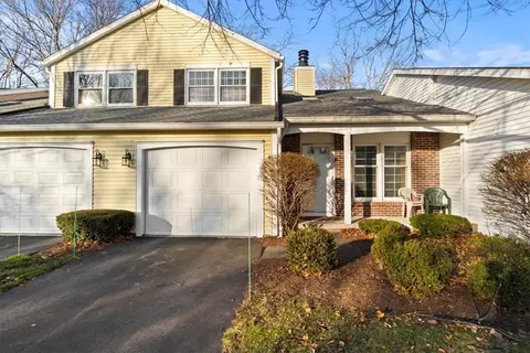 25 Reynolds Rd, Webster, NY 14580