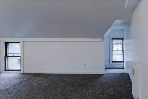 44 Broderick Dr, Irondequoit, NY 14622 photo 21
