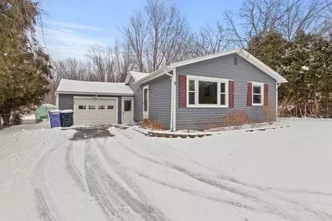 880 Phillips Rd, Webster, NY 14580