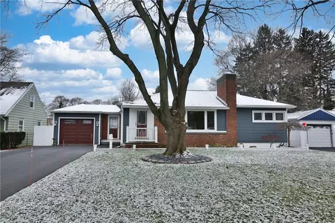 83 Lynette Dr, Greece, NY 14616