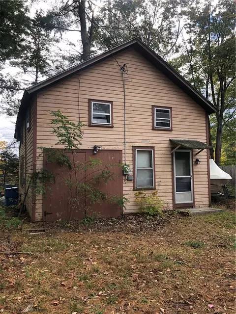 177 Lake Shore Dr S, Milford, NY 13820
