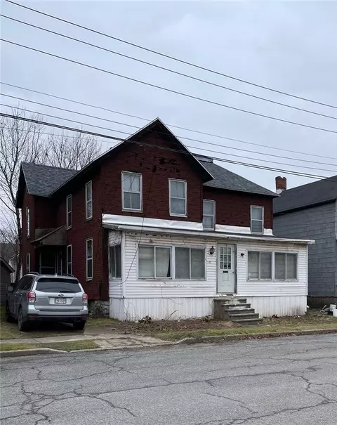 17 Spring St, Saint Johnsville, NY 13452