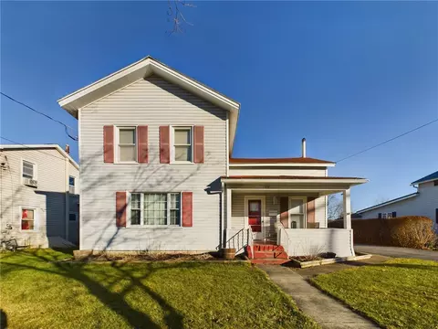 79 Bridge St, Seneca Falls, NY 13148