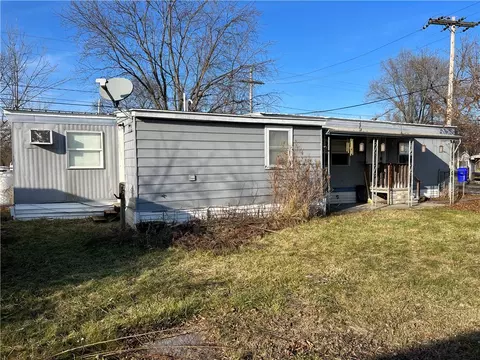 5839 Chili Riga Center Rd H1, Riga, NY 14428
