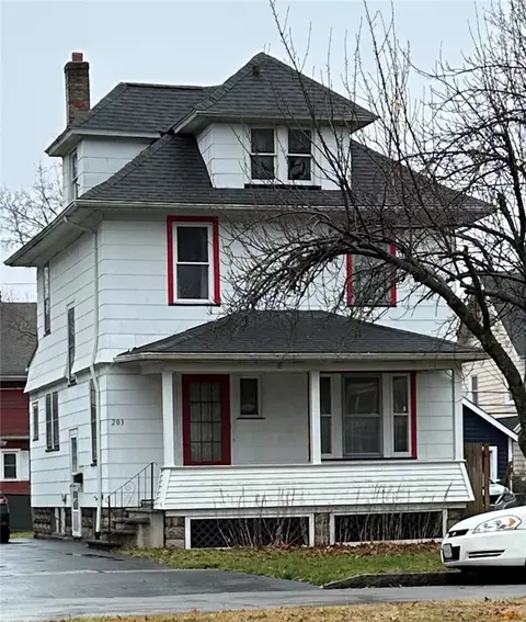 203 Summit Grove Park, Rochester, NY 14615