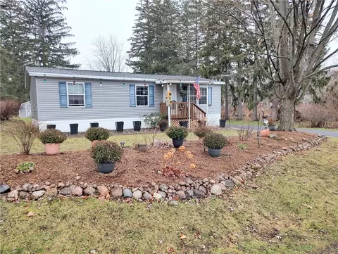 8378 Prospect St, Covert, NY 14847