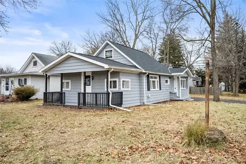 540 Eaton Rd, Irondequoit, NY 14617 photo 3