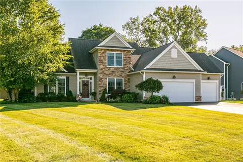 1 Springvale Pass, Perinton, NY 14450