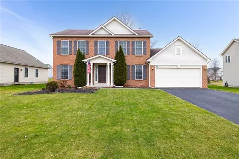 184 Dove Tree Ln, Greece, NY 14626