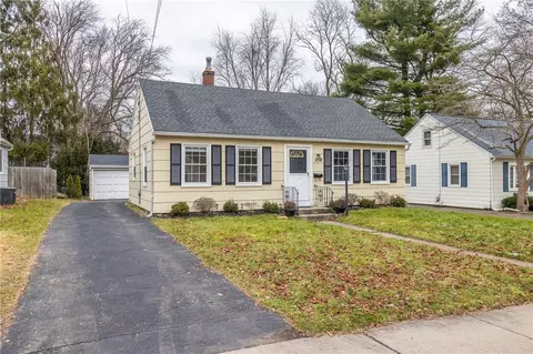 258 Dorking Rd, Brighton, NY 14610