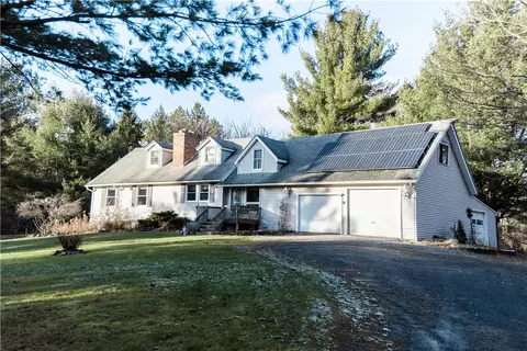 4554 Hemlock Rd, Jerusalem, NY 14418
