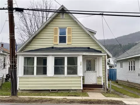 174 W Washington St, Bradford, PA 16701