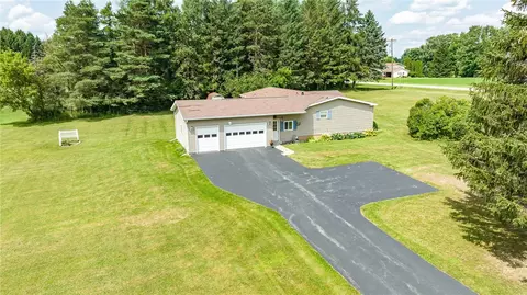 6909 Westview Dr, Perry, NY 14530