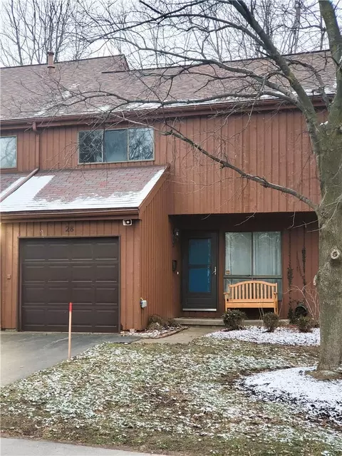 28 Wintergreen Way, Rochester, NY 14618