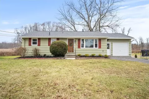9686 W Ridge Rd, Brockport, NY 14420