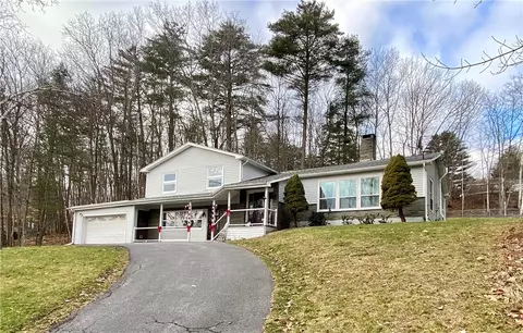 7 College Park Dr # -9, Oneonta, NY 13820