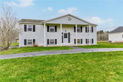 597 County Line Rd, Ontario, NY 14519